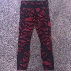 Rare Lululemon leggings size 4